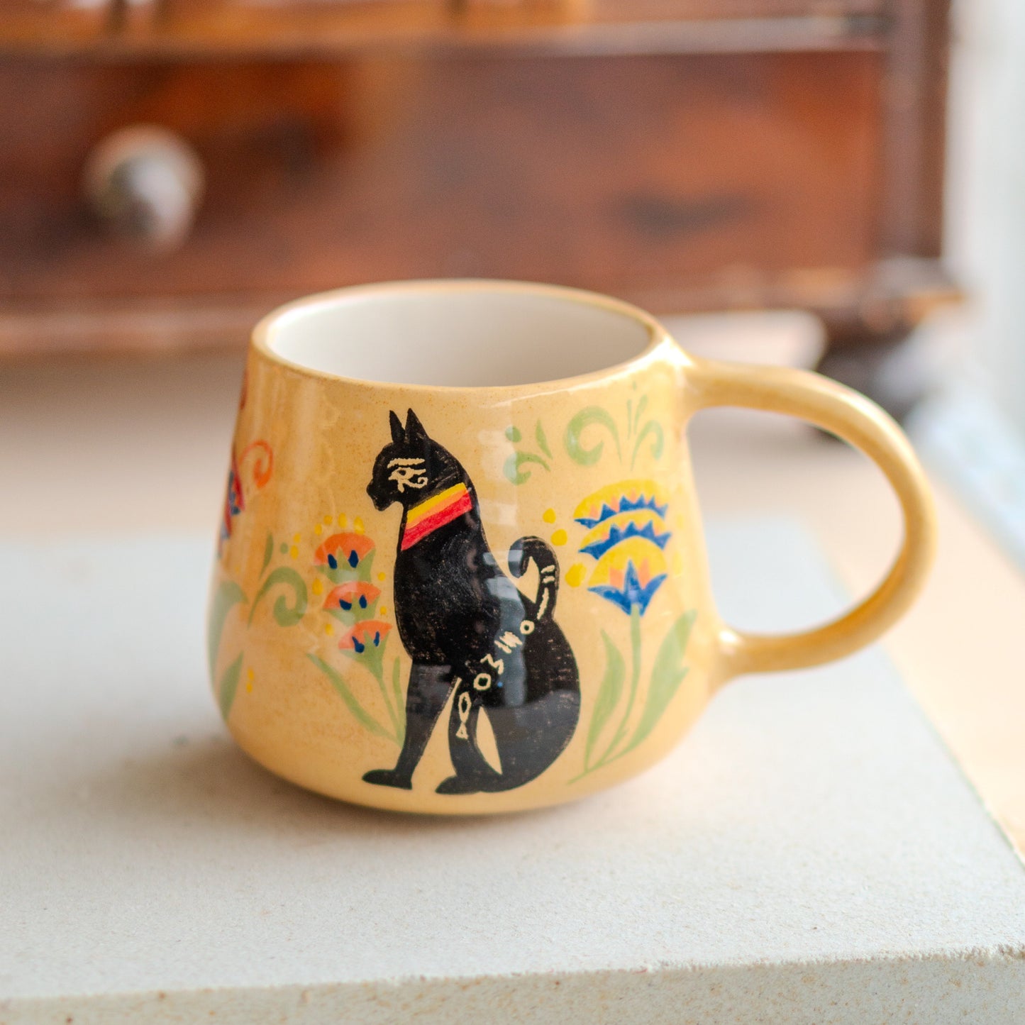 Egyptian Cat Mug with Hieroglyphs - Hand-Painted Ceramic Tea Cup Inspired by Ancient Egypt - Unique Bastet Deity and Eye of Horus Design