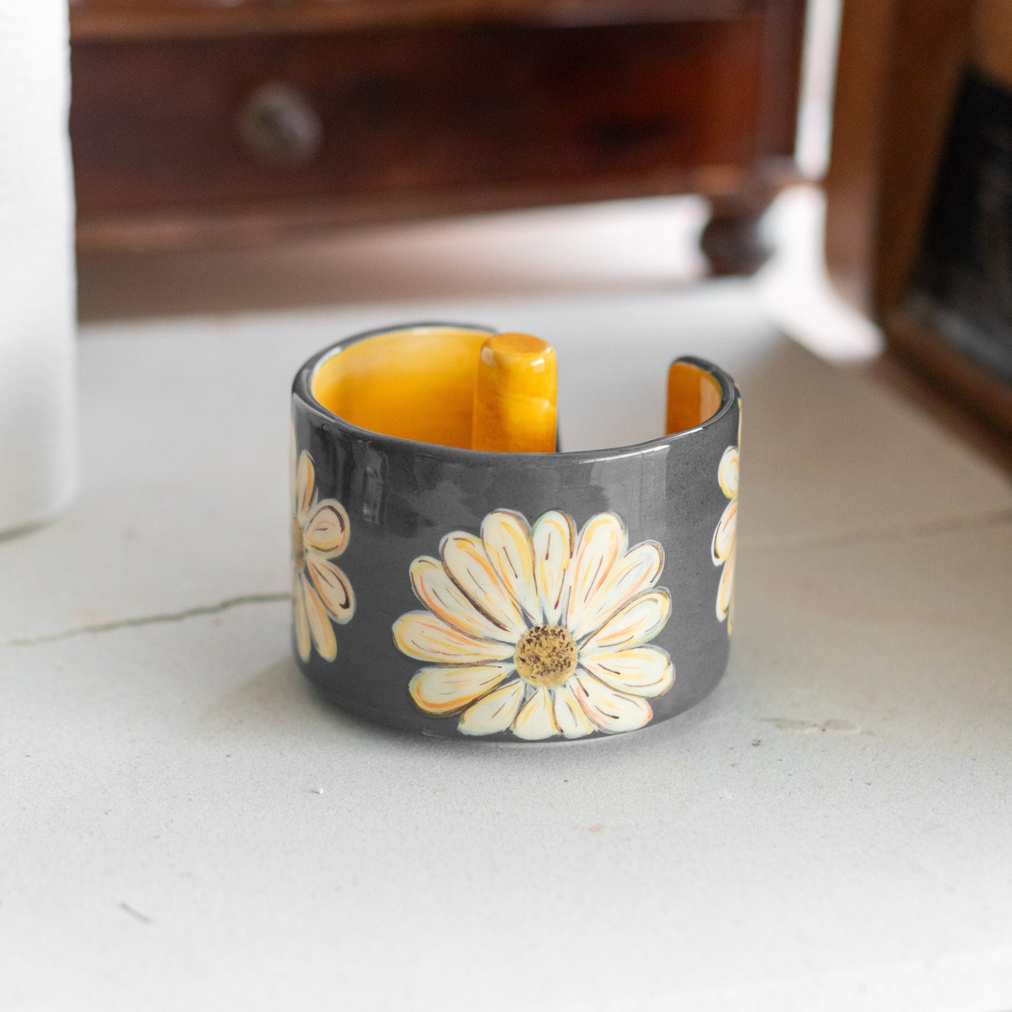 Paper Roll Holder - Paper Towel Holder, Handmade Daisy Kitchen Decor, Toilet Paper Holder, Towel Rack