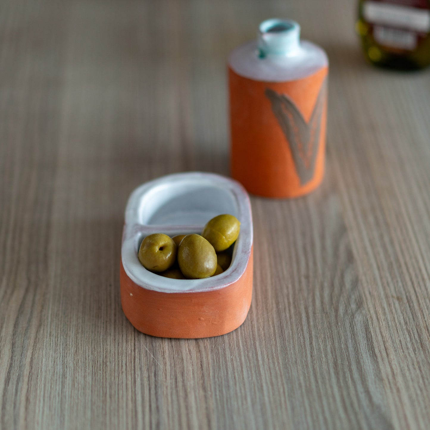 Olive Oil Bottle and Olive Dish, Handmade Gift for Home, Olive Oil Cruet, Ceramic Olive Oil Dispenser, Vinegar Cruet