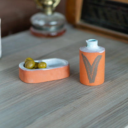 Olive Oil Bottle and Olive Dish, Handmade Gift for Home, Olive Oil Cruet, Ceramic Olive Oil Dispenser, Vinegar Cruet